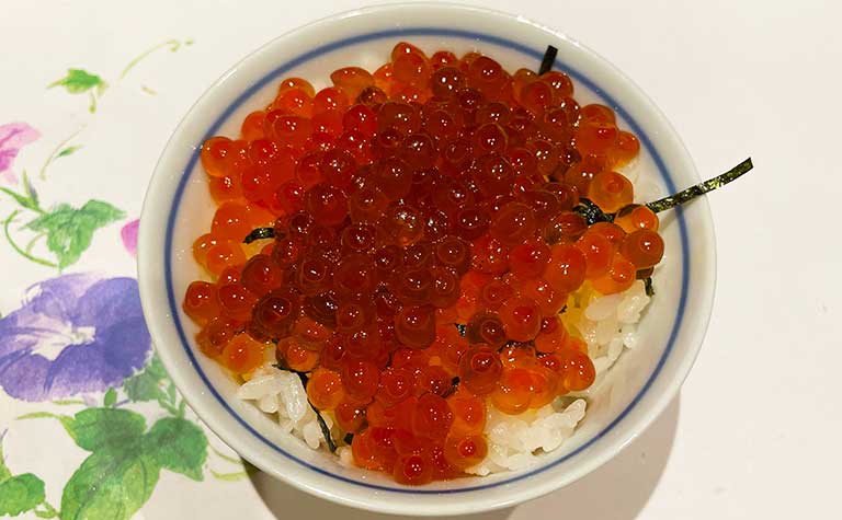 いくら丼